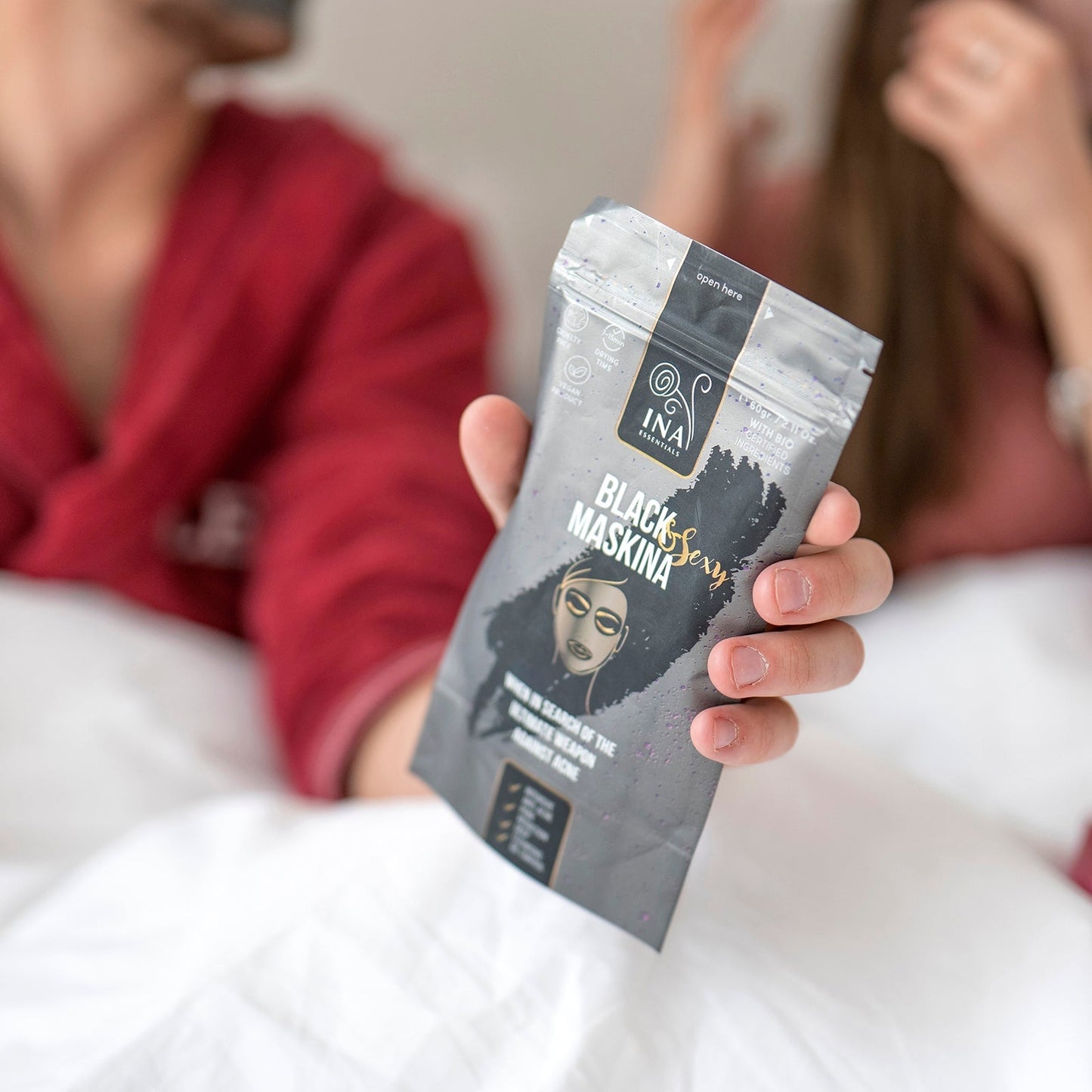 Μαύρη Maskina - για ΠΡΟΒΛΗΜΑΤΙΚΟ δέρμα (60g) Cosmetics Inaessentials LTD