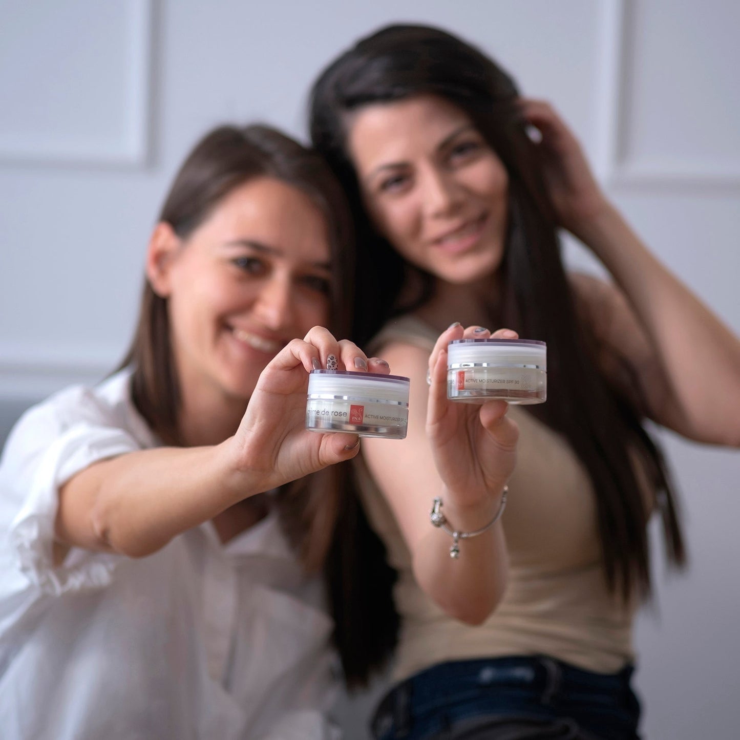Crème de rose by InaEssentials - Ενεργή ενυδατική κρέμα με SPF30 με βιολογικό έλαιο τριαντάφυλλου και ροδόνερο, 50ml Cosmetics InaEssentials Ελλαδα